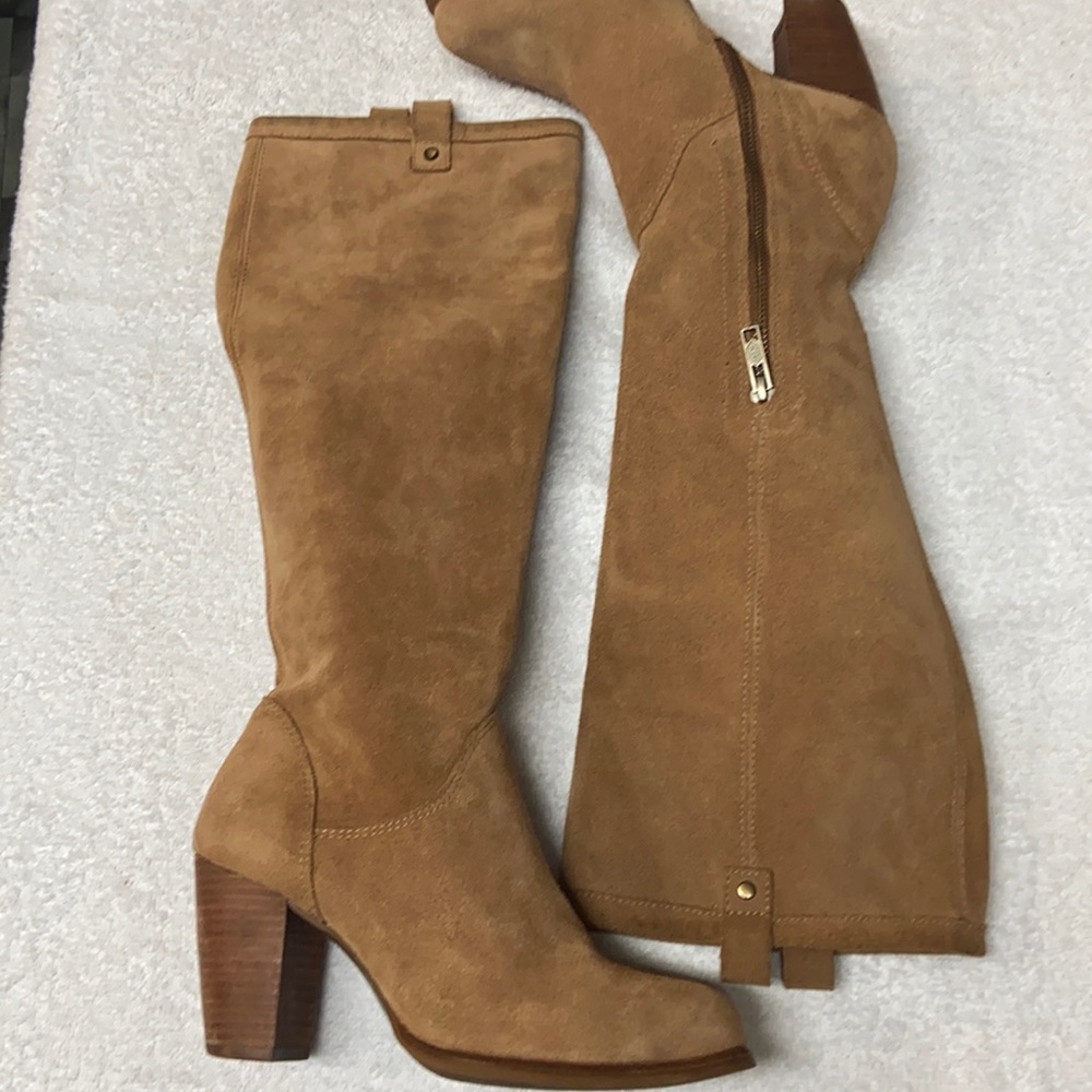 UGG Women’s Brown Leather Heels Casual Boots Size Sz 6 M